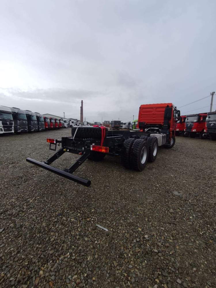 «Шасси SHACMAN SX32586V384» - фото 3 «Шасси SHACMAN SX32586V384» - фото 3