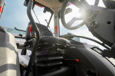 «Трактор SCOUT SERIES TB G3 Premium» - фото 24